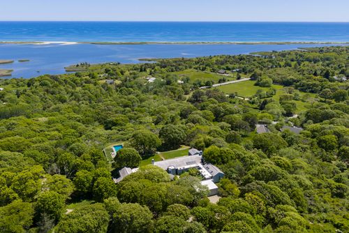 8 Snail Rd, Chilmark, MA, 02535-2501 | Card Image