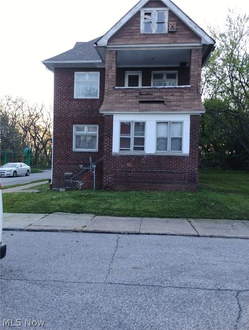 10809 Woodstock Ave, Cleveland, OH, 44104-2523 | Card Image