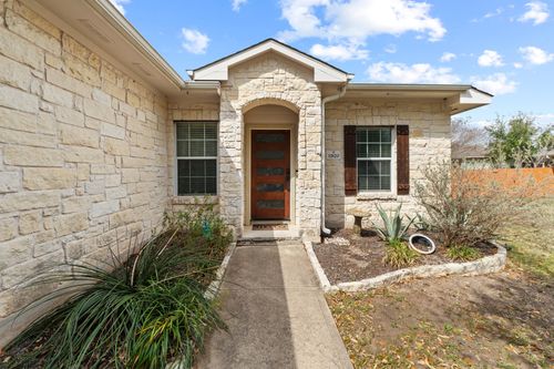 11820 Dunfries Ln, Austin, TX, 78754-5819 | Card Image