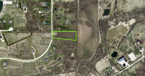 8808 S Hill Rd, Marengo, IL, 60152-8287 | Card Image