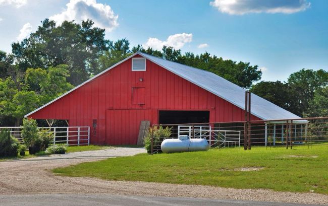 Red Barn | Image 36