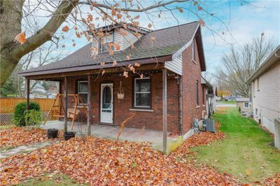 56 Mcgivern St W, House other with 3 bedrooms, 1 bathrooms and 5 parking in Walkerton ON | Image 3