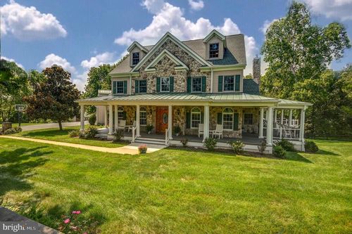 38303 Winsome Trail Ln, Purcellville, VA, 20132-2935 | Card Image