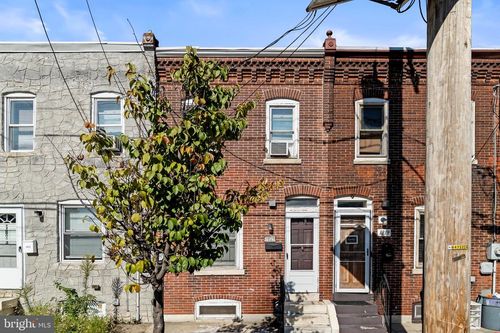 1821 S 4th St, CAMDEN, NJ, 08104-1331 | Card Image