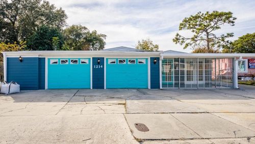 1214 Pine Hills Rd, Orlando, FL, 32808-6231 | Card Image