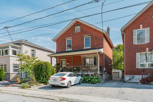 28 Northumberland St, Guelph, ON, N1H3A5 | Card Image