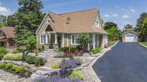 53 Alice St, Mount Albert, ON, L0G1M0 | Card Image
