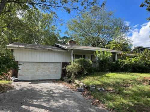 5861 S Farm Road 157, Springfield, MO, 65810-3201 | Card Image