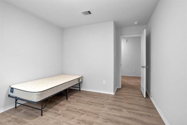 127 Barton Creek Dr, House other with 4 bedrooms, 2 bathrooms and 2 parking in Huntsville TX | Image 33