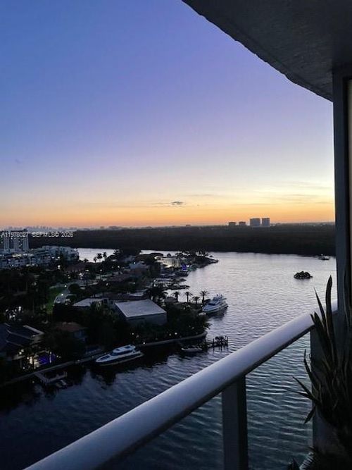 5-1506-330 Sunny Isles Blvd, Sunny Isles Beach, FL, 33160-5629 | Card Image