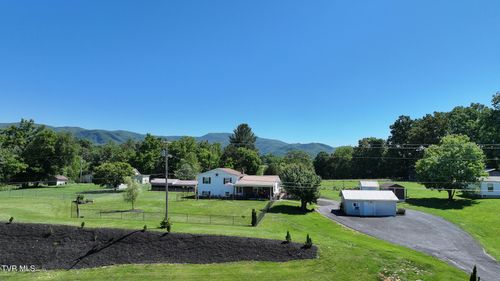 2735 Highway 107, Chuckey, TN, 37641-2434 | Card Image