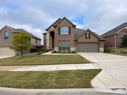 927 Bentley Dr, Roanoke, TX, 76262-7419 | Card Image