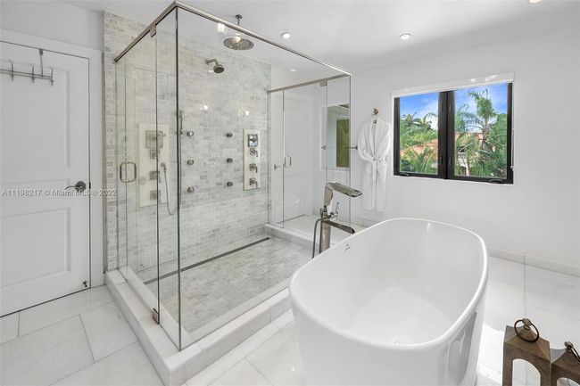 321 Costanera Rd, House other with 5 bedrooms, 7 bathrooms and null parking in Coral Gables FL | Image 29