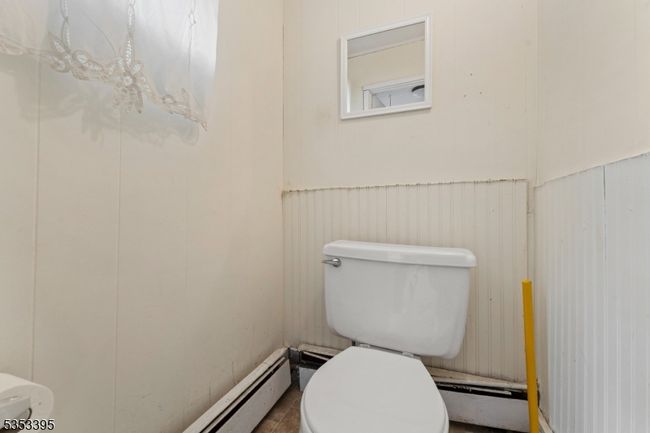 400 Main St, House other with 4 bedrooms, 1 bathrooms and null parking in Middlesex NJ | Image 16