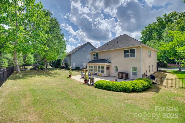 985 Angelica Ln, House other with 4 bedrooms, 3 bathrooms and null parking in Tega Cay SC | Image 36