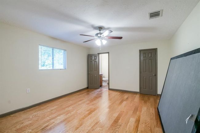 24615 Wilderness Rd, House other with 3 bedrooms, 2 bathrooms and 2 parking in Spring TX | Image 26
