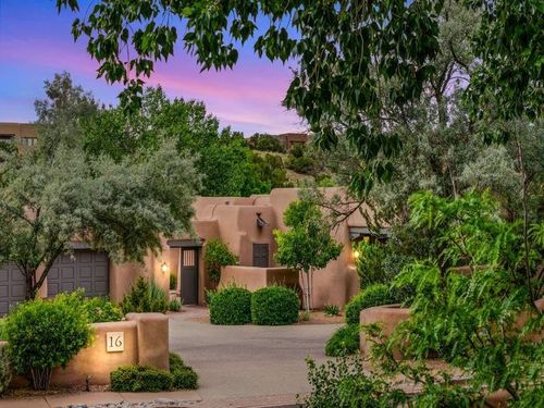 16 Plazuela Intimo, Santa Fe, NM, 87506-7764 | Card Image