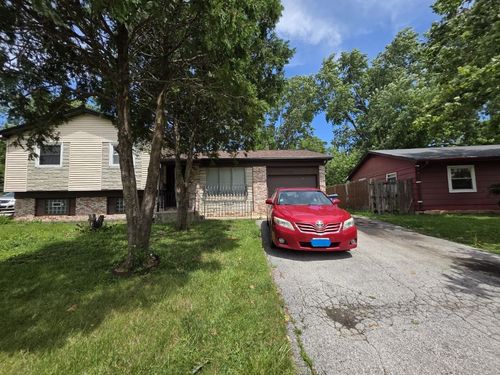 611 Andover St, Chicago Heights, IL, 60411-3905 | Card Image