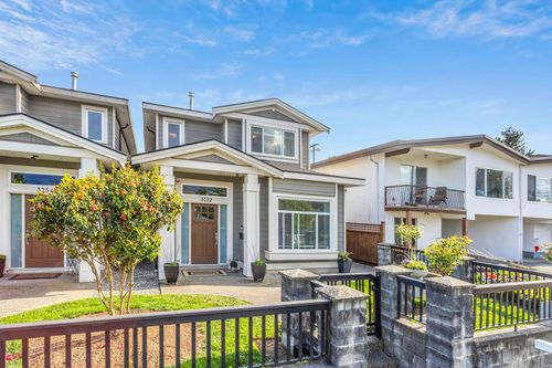 3732 Linwood St, Burnaby, BC, V5G1N5 | Card Image