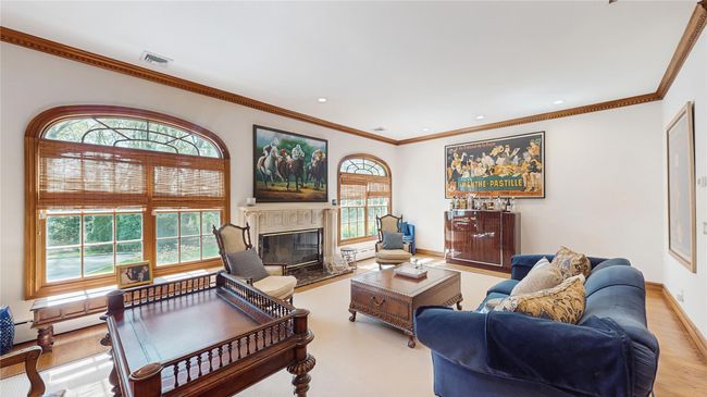 406 Duck Pond Rd, House other with 6 bedrooms, 6 bathrooms and null parking in Locust Valley NY | Image 11