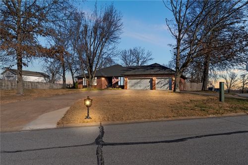 3103 Red Fox Rdg, Bentonville, AR, 72712-3926 | Card Image