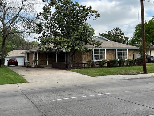 1813 E Belt Line Rd, Carrollton, TX, 75006-6105 | Card Image
