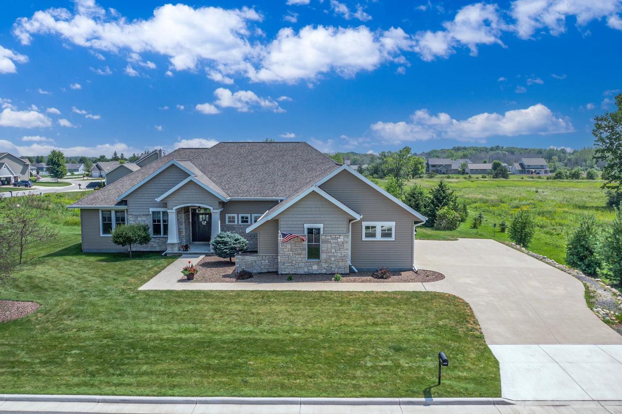 Presidential Dr, Neenah, WI 54956