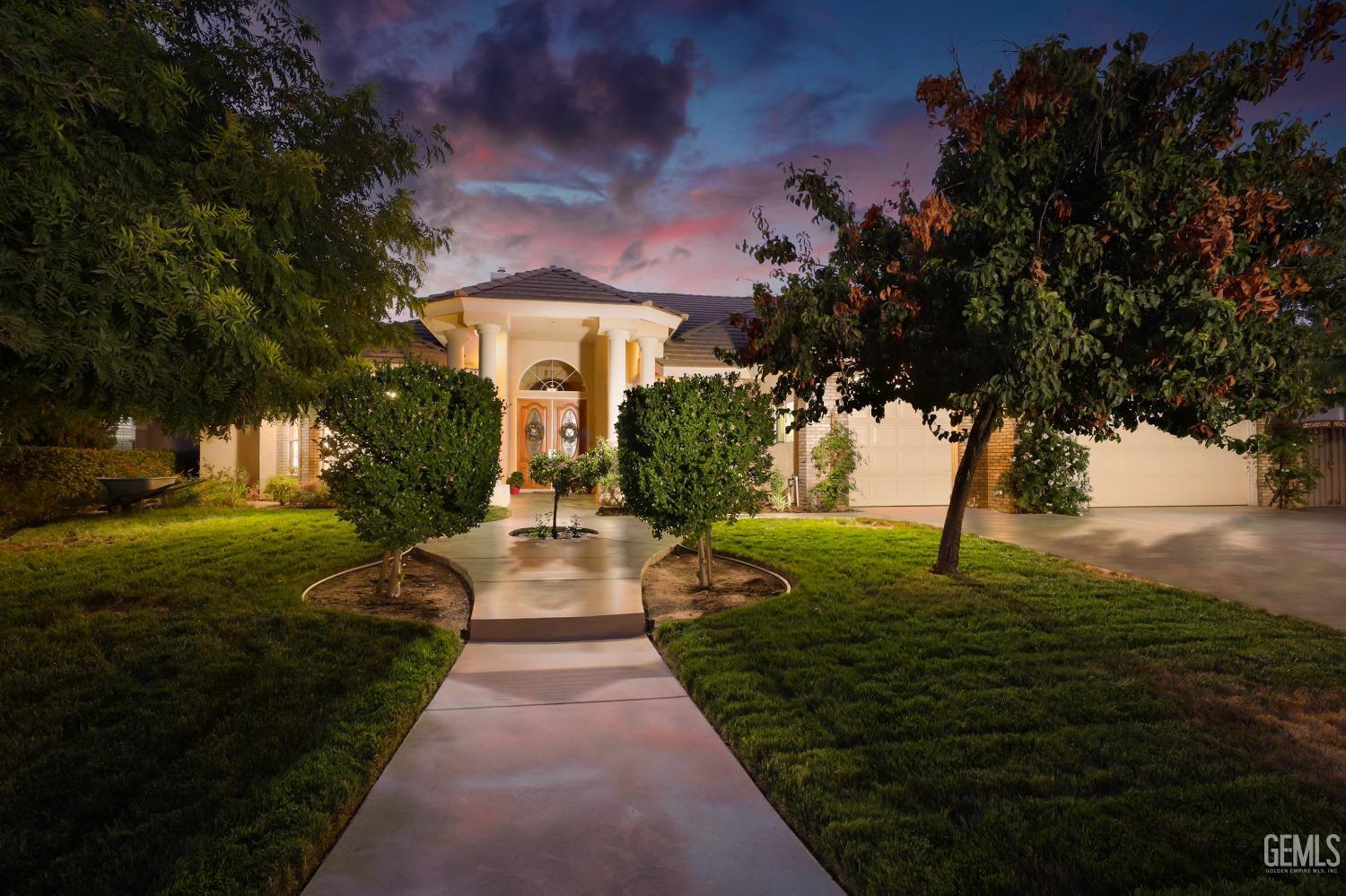 Santa Fe Ct, Bakersfield, CA 93314
