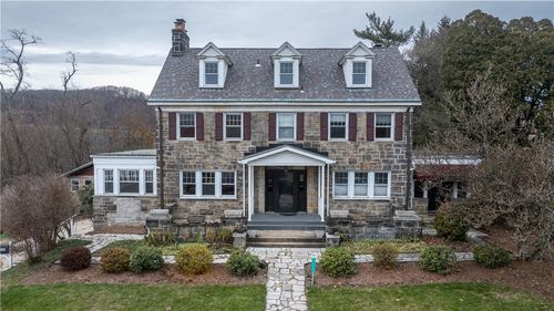 343 E 11th Ave, Tarentum, PA, 15084-1011 | Card Image