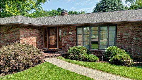 1001 Mill Circle Dr Ne, Bolivar, OH, 44612-8721 | Card Image