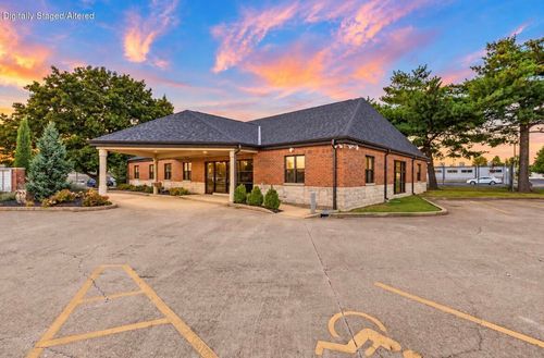 1609 S Enterprise Ave, Springfield, MO, 65804-1850 | Card Image