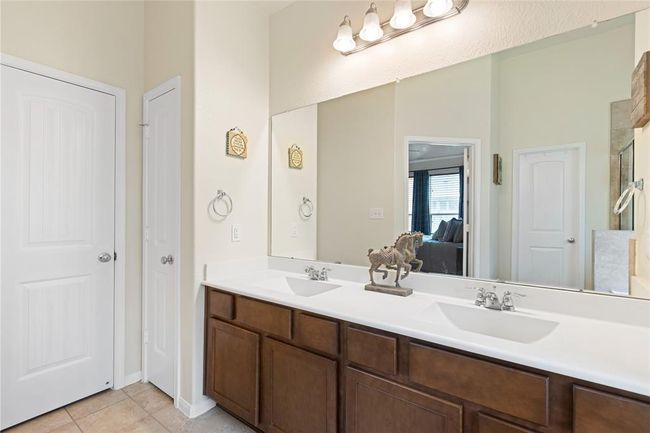 13610 Spectacled Bear Ln, House other with 5 bedrooms, 4 bathrooms and 2 parking in Crosby TX | Image 21