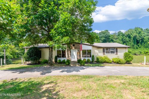 721 Fox Rd, Knoxville, TN, 37922-4120 | Card Image