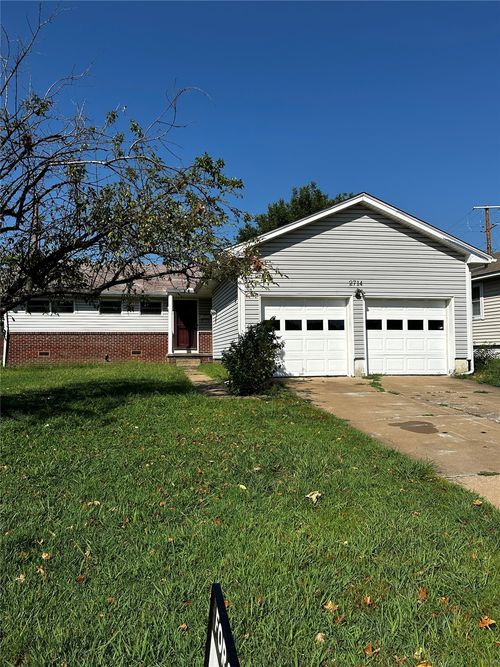 2714 Joplin Ave, Tulsa, OK, 74114-5138 | Card Image