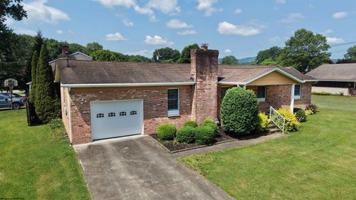 202 Robin Hood Ln, Elkins, WV, 26241-3032 | Card Image