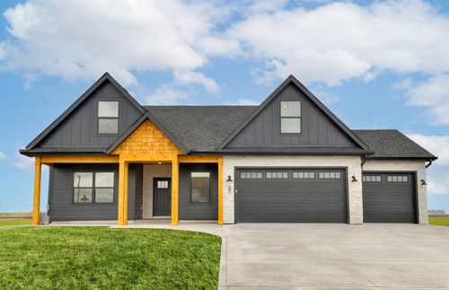 1092 Sw Cattail Rd, Grimes, IA, 50111-6205 | Card Image