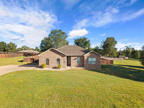224 Bobwhite Trl, Lonoke, AR, 72086-8029 | Card Image