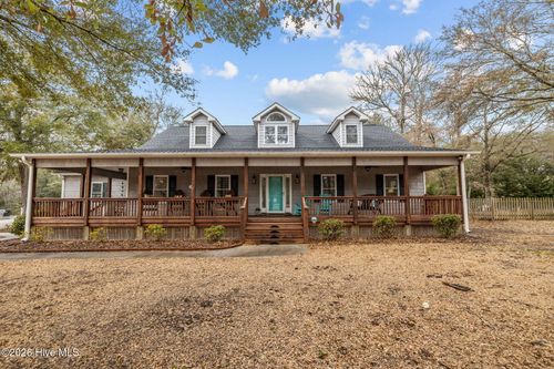 208 Shoreline Dr, Cedar Point, NC, 28584-7202 | Card Image