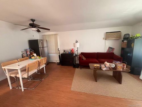 14728 20th Avenue, New York, NY, 11357 | Card Image