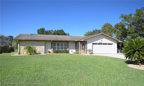 7600 Honeysuckle Dr, Sebring, FL, 33876-6134 | Card Image