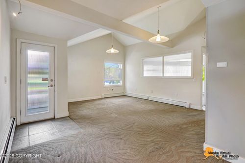 124 E 7th Ave, Anchorage, AK, 99501-3608 | Card Image