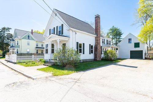 8 Laurel St, Milford, NH, 03055-4512 | Card Image