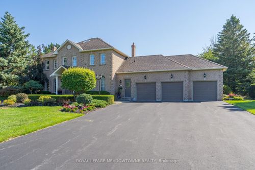 9 Meagan Dr, Glen Williams, ON, L7G5G6 | Card Image