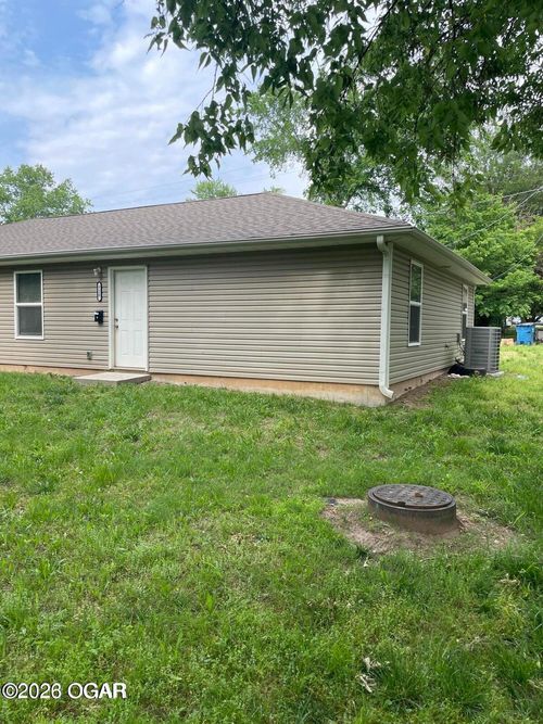 720 S Jackson Avenue, Joplin, MO, 64801 | Card Image