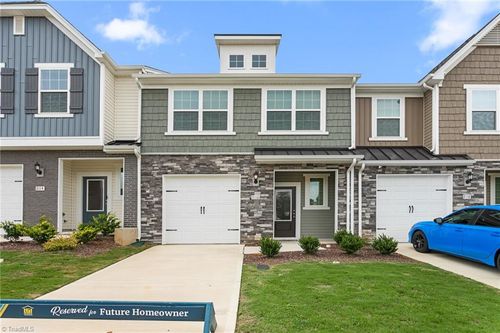 2116 Willow Glen Dr, Graham, NC, 27253-4717 | Card Image