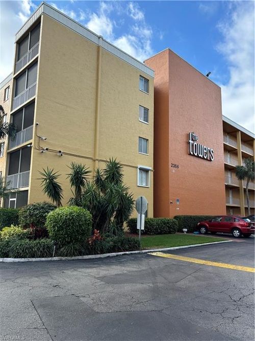 apt-119-2366 E Mall Dr, FORT MYERS, FL, 33901-9139 | Card Image