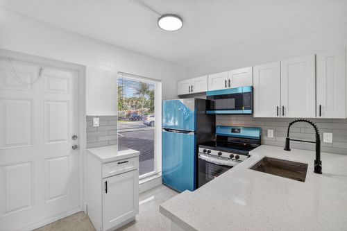 apt-4-1821 Middle River Dr, Fort Lauderdale, FL, 33305-3540 | Card Image