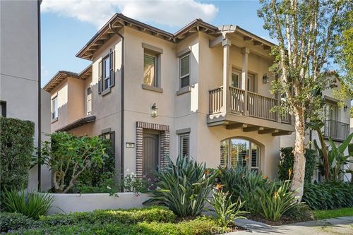 70 Great Lawn, Irvine, CA, 92620-3423 | Card Image