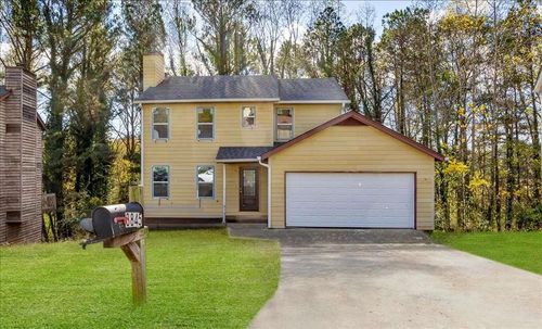 3845 Springleaf Ct, Stone Mountain, GA, 30083-4692 | Card Image