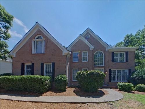 5005 Wiltshire Ln, SUWANEE, GA, 30024-1382 | Card Image
